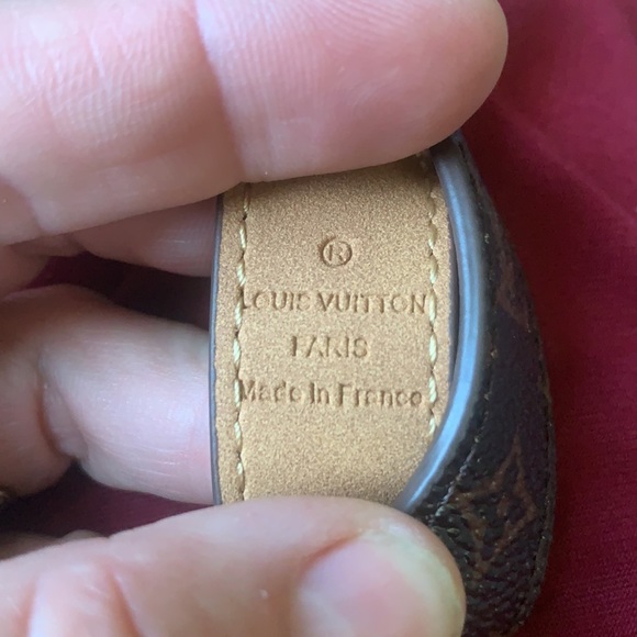 COPY - DRAGONNE KEY HOLDER - Picture 4 of 5